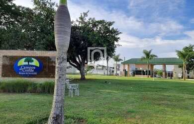 Imagem: A casa em condomínio possui 3 Dormitórios, 2 Banheiros, 4