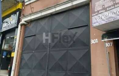 Imagem: O depósito possui 5 Vagas na garagem, 699m² de Área e está