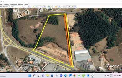 Imagem: O terreno possui 50.000m² de Área e está localizado em Jardim
