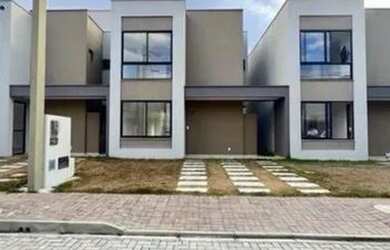 Imagem: A casa em condomínio possui 3 Dormitórios, 2 Banheiros, 2