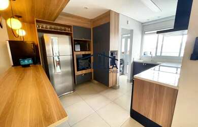 Imagem: O apartamento possui 3 Dormitórios, 2 Banheiros, 2 Vagas na