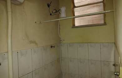 Imagem: O quarto e está localizado em Santa Lúcia, Nova Iguaçu para