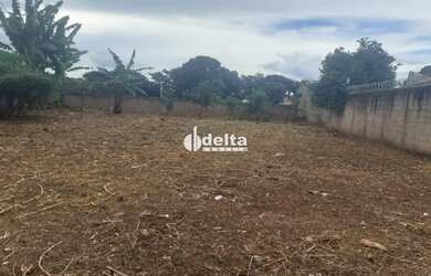 Imagem 4: Terreno disponível para venda no bairro Jardim Europa em Uberlândia...