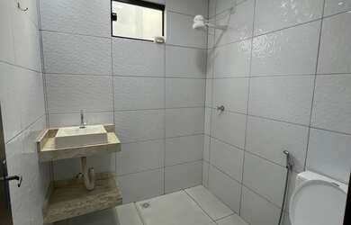 Imagem 14: Alugo casa com 3 suítes. Churrasqueira, Varanda, 160m² de Áreae2 Vagas...