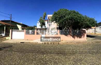 Imagem 2: Sobrado com 6 dormitórios à venda, 180 m² por R$ 780.000,00 - Uvaranas - Ponta Grossa/PR