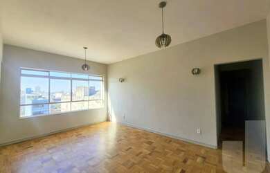 Imagem: O apartamento possui 2 Dormitórios, 2 Banheiros, 100m² de