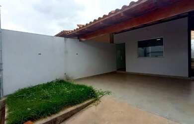 Imagem: Casa em Montes Claros, no bairro Delfino Magalhães, à venda