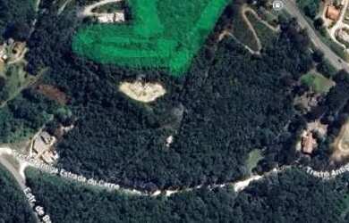 Imagem: O terreno possui 19.000m² de Área e está localizado em Bateias