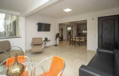 Imagem: O apartamento possui 3 Dormitórios, 3 Banheiros, 1 Vaga na