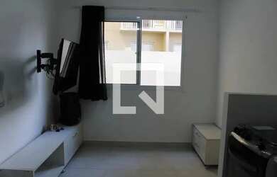 Imagem: O apartamento possui 2 Dormitórios, 1 Banheiro, 33m² de Área