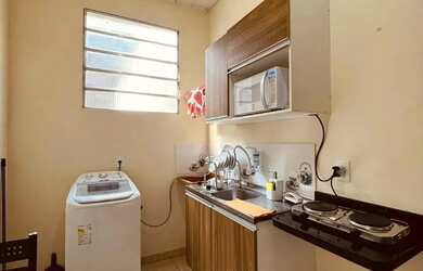 Imagem 2: Alugo apto na praça 14 NÃO PAGA ENERGIA mobiliado