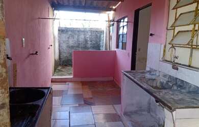 Imagem: A casa e está localizado em Conjunto Morada do Morro, Senador