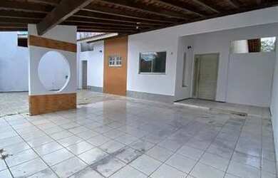 Imagem: A casa em condomínio possui 3 Dormitórios, 2 Banheiros, 3