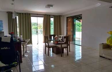 Imagem: A casa em condomínio possui 4 Dormitórios, 4 Banheiros, 5