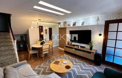 Imagem: A casa em condomínio possui 3 Dormitórios, 3 Banheiros, 1