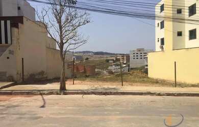 Imagem: Lote a venda no bairro Granja das Hortências em Conselheiro