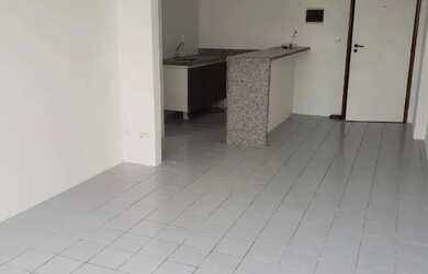 Imagem: O studio possui 1 Dormitório, 1 Banheiro, 1 Vaga na garagem