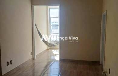 Imagem: O apartamento possui 1 Dormitório, 1 Banheiro, 48m² de Área