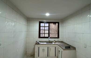 Imagem 8: OPORTUNIDADE CASA COM 2 QUARTOS, COZINHA AMERICANA E ÁREA DE SERVIÇO