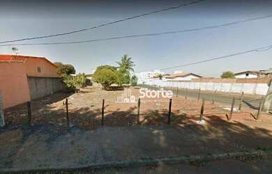Imagem: O terreno possui 300m² de Área e está localizado em Santa