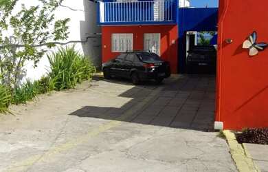 Imagem: A casa em condomínio possui 1 Dormitório, 1 Banheiro, 1 Vaga