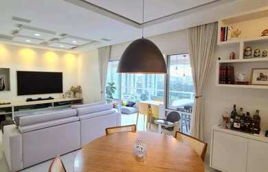 Imagem: O apartamento possui 2 Dormitórios, 3 Banheiros, 2 Vagas na