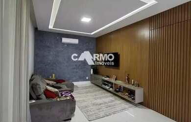 Imagem: A casa possui 3 Dormitórios, 3 Banheiros, 2 Vagas na garagem