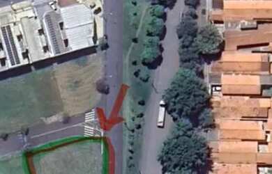 Imagem: O terreno possui 1200m² de Área e está localizado em Jardim