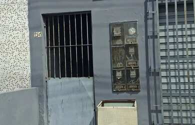 Imagem: A kitnet possui 1 Dormitório, 1 Banheiro e está localizado