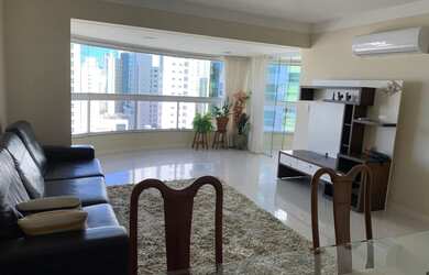 Imagem: O apartamento possui 3 Dormitórios, 4 Banheiros, 3 Vagas na