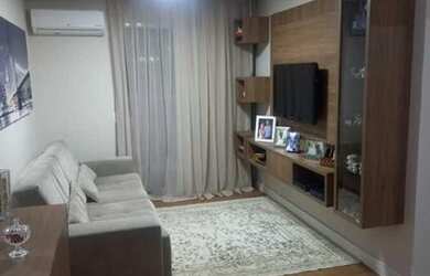 Imagem: O apartamento possui 3 Dormitórios, 1 Banheiro, 1 Vaga na garagem