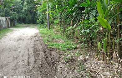 Imagem: O terreno possui 802m² de Área e está localizado em Boiçucanga