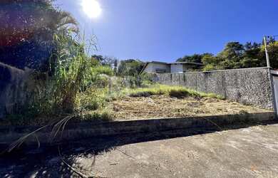 Imagem: O terreno possui 650m² de Área e está localizado em Jardim