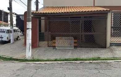 Imagem: A casa possui 2 Dormitórios, 1 Banheiro, 2 Vagas na garagem