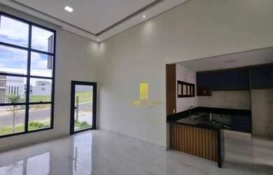 Imagem: A casa em condomínio possui 3 Dormitórios, 2 Banheiros, 2