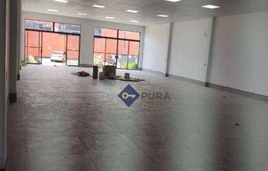 Imagem 4: Salão Rua D Pedro. 300m² de Áreae3 Vagas na garagem