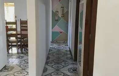 Imagem: A casa possui 2 Dormitórios, 1 Banheiro e 100m² de Área e