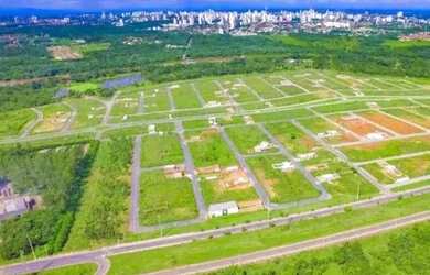 Imagem: A casa possui 1 Banheiro, 250m² de Área e está localizado