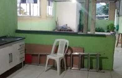 Imagem 4: Alugo ou venda área coberta no terceiro andar no centro da taquara rj