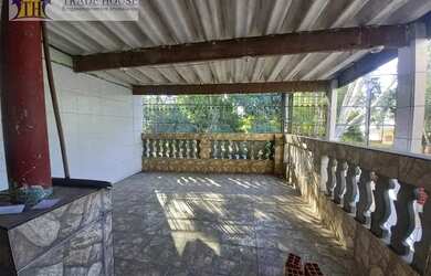 Imagem: A casa possui 2 Dormitórios, 2 Banheiros, 1 Vaga na garagem