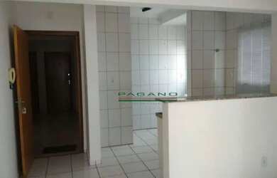 Imagem: O apartamento possui 1 Dormitório, 1 Banheiro, 1 Vaga na garagem