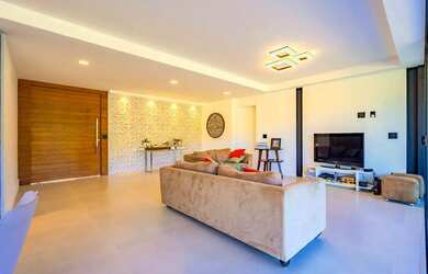 Imagem 1: Casa com 4 quartos em condomínio em Itaipava, Petrópolis