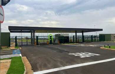 Imagem: O terreno possui 300m² de Área e está localizado em Quinta