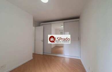 Imagem 11: Ao lado dos hospitais Sírio e 9 de Julho, 2 dormitórios, varanda fechada...