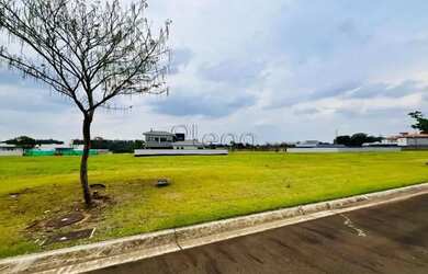 Imagem: O terreno possui 900m² de Área e está localizado em Jaguariúna