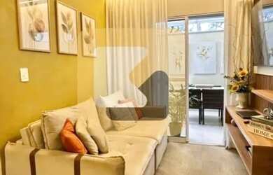 Imagem: O apartamento possui 2 Dormitórios, 2 Banheiros, 1 Vaga na