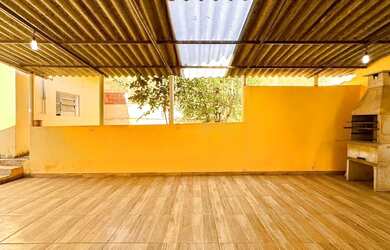 Imagem 4: Casa Térrea à venda com 2 dormitórios e churrasqueira no quintal na...