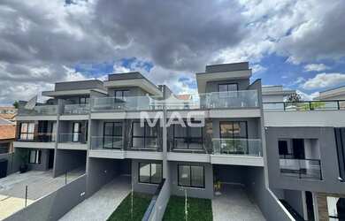 Imagem 2: Sobrado em Condomínio Alto padrão