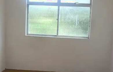 Imagem: O apartamento à venda possui 3 Dormitórios, 2 Banheiros e