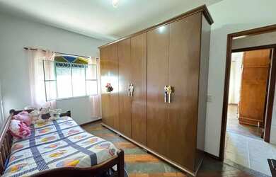 Imagem 8: VENDA Casa de 05 dormitórios no bairro Solar dos Lagos!!!